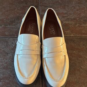 Franco Sarto Women’s Sz 8 Off-White Loafers